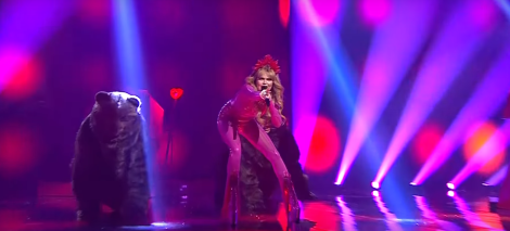 Erika Vikman with Cicciolina at UMK 2020 - National Final Injustices